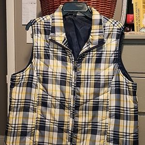 Kim Rogers Black and Yellow Vest